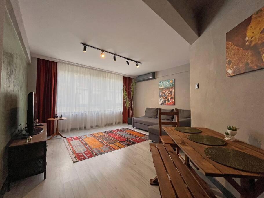 Central & Cosy Flat For 4 Person Istanbul Bagian luar foto