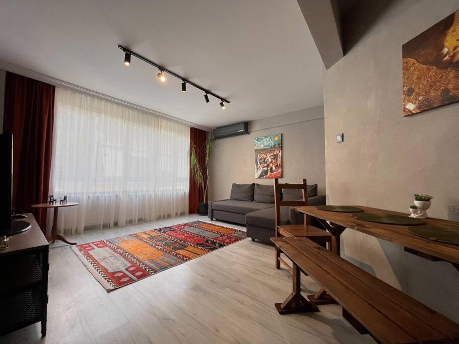 Central & Cosy Flat For 4 Person Istanbul Bagian luar foto